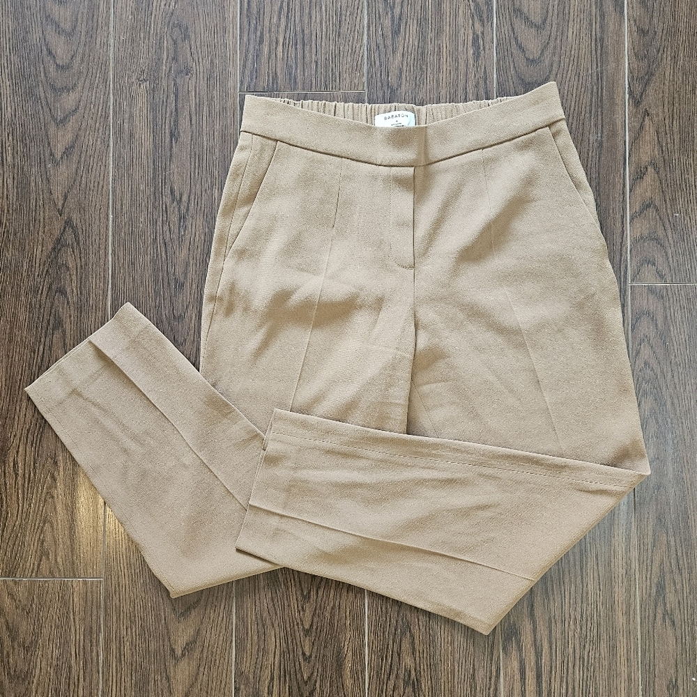 Aritzia Babaton Golden Tan Conan Pant Cropped Slim-Leg Trousers Size 4